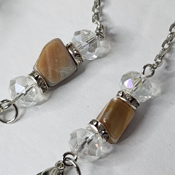 Silver with Natural Stone Multi Use Chain Mask Eyeglass or ID Holder New - Picture 5 of 8